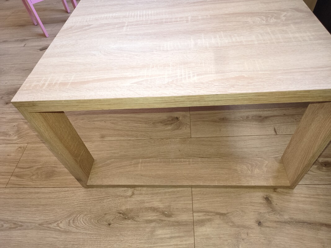 Elbląg Witam. Stolik kawowy dąb sonoma wymiary : szer 67cm /dł67cm /wys47 cm