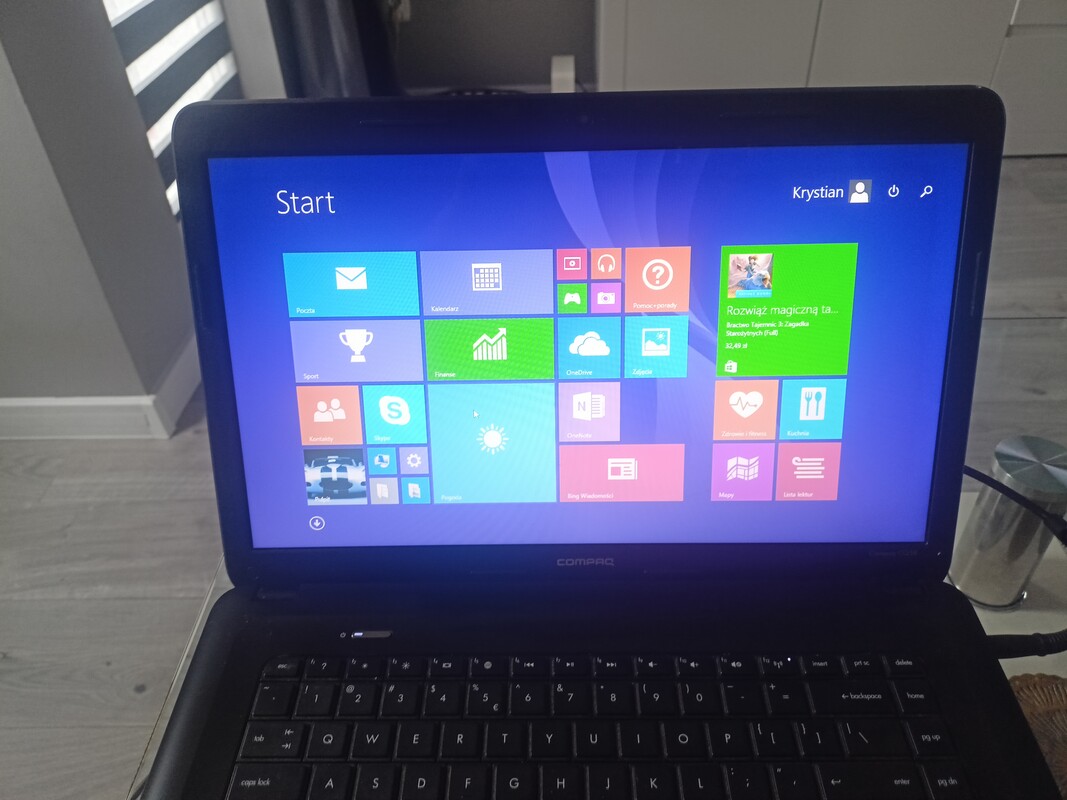 Elbląg Sprzedam laptopa + urządzenie wielofunkcyjne gratis.