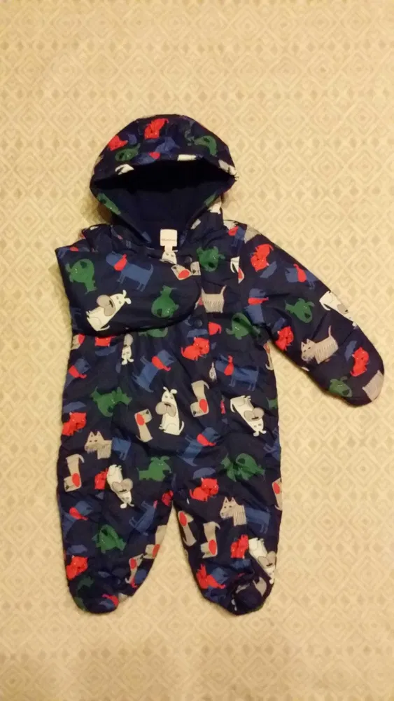 Elbląg Sprzedam kombinezon dla chłopczyka. Rozmiar 62-68 cm. Stan idealny. Polecam.