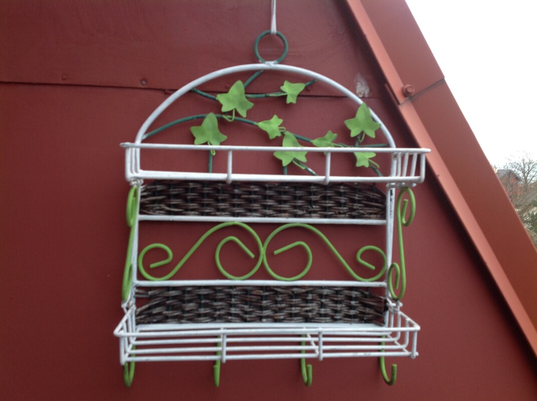 Elbląg kołowrotek
magiel
koszyki
NA PREZENT OSŁONKA ŚWIĄTECZNA NA WINO
BUTELKI WAZONY RETRO VINTAGE 6 SZTUK ZA 199