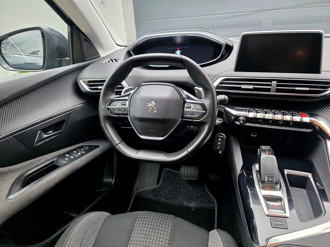 Elbląg Peugeot 3008,benzyna, 2020 - pełna opcja wyposażenia AUTOMATŁadne zadbane auto, wizualnie bardzo ładnie się
