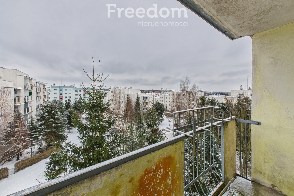 Elbląg FREEDOM NIERUCHOMOŚCISprzedam mieszkanie - Elbląg, Ogólna. Mieszkanie składa się z dwóch pokoi, kuchni,
