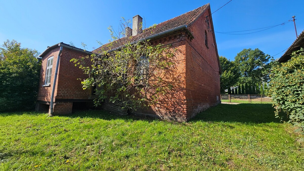 Elbląg BIURO NIERUCHOMOŚCISZULC& SZULCDom - Nowa Wieś, gmina PasłękPowierzchnia domu: 120 m2Powierzchnia działki