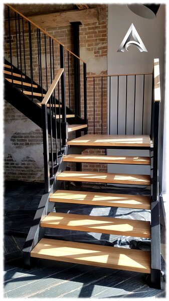 Elbląg SCHODY WEWNĘTRZNE - ZEWNĘTRZNE Firma ARTEMON jest znanym na rynku lokalnym producentem