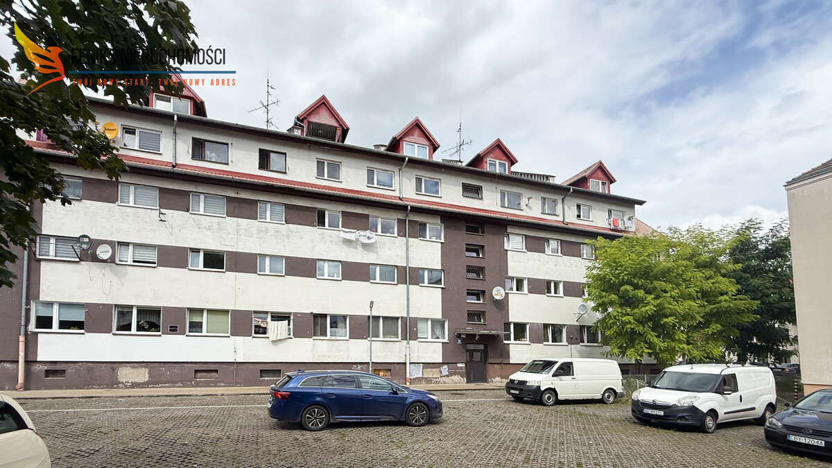 Elbląg FENIKS NIERUCHOMOŚCIPOLECA:MIESZKANIE 3 POKOJOWE UL. CZERNIAKOWSKACENA 349.000 ZŁ POWIERZCHNIA 43,8 M23 POKOJE