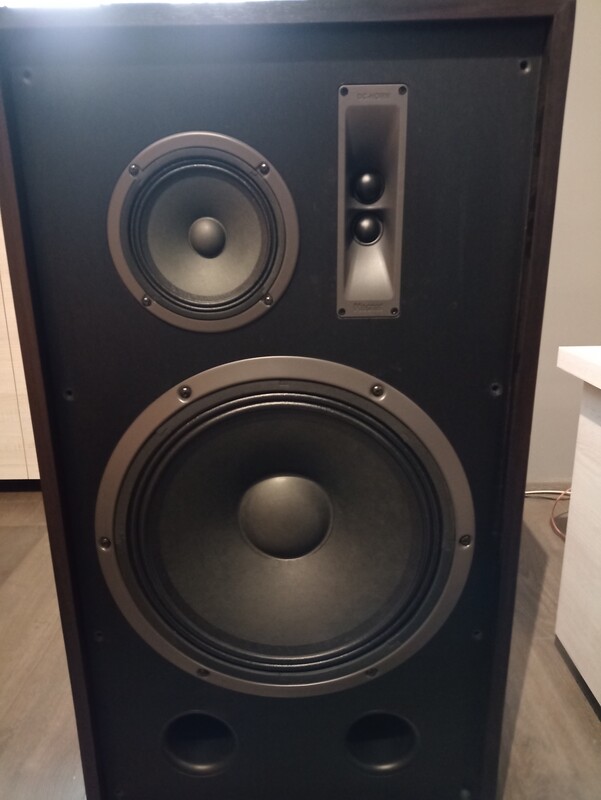 Elbląg Twoje głośniki charczą, mają sparciałe zawieszenia, a może jeden z nich całkowicie przestał grać? Nie kupuj