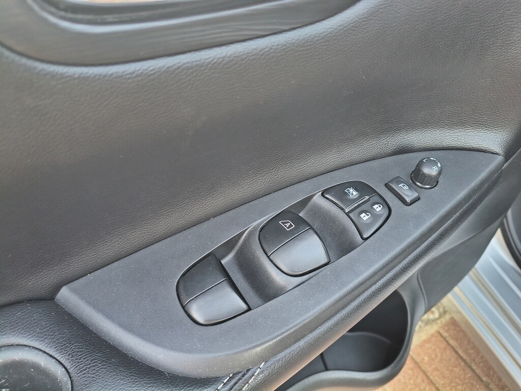 Elbląg NISSAN PULSARSilnik : 1.2 115KM (nowy łańcuch rozrządu)Najbogatsza wersja!