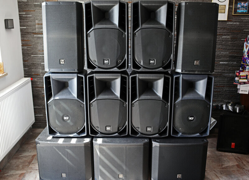 Elbląg Agencja Artystyczna GESEK GRAMY JUŻ 19 LAT ! Oprawa muzyczna: STUDNIÓWKI, WESELA, POPRAWINY, IMPREZY