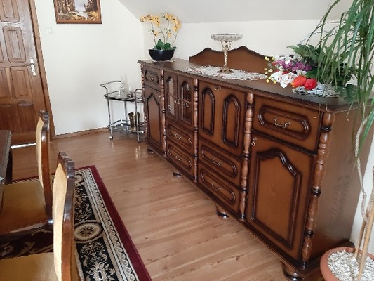 Elbląg Wynajmę duży pokój 30m na ul Stary Rynek z łazienką na llI kondygnacji i wspólną kuchnią, za1300zł oraz kaucja