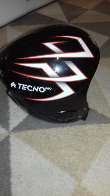 Elbląg Sprzedam kask Tecno na narty, rozm.56-57.Polecam. Proszę o sms.