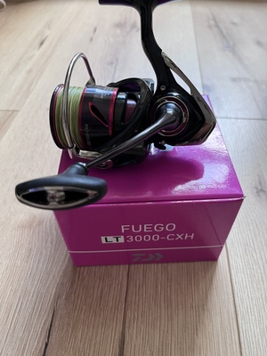 Elbląg Kołowrotek Daiwa fuego LT -3000CXH kupiony rok temu w kwietniu bardzo mało używany jak nowy łowiony małymi