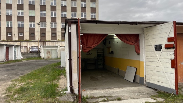 Elbląg Wynajmę garaż murowany w centrum miasta Ul. Tysiąclecia, ( za Policją ). W garażu jest prąd z własnym