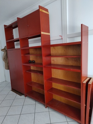 Elbląg Sprzedam meble biurowe, cena do uzgodnienia.