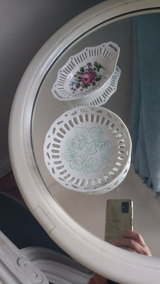 Elbląg Dwa porcelanowe Talerzyki azurowe.