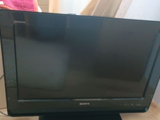 Elbląg Sprzedam telewizor 21 cali HD ready. Ok.15-letni.100 zł tel.720 806 062