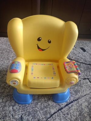 Elbląg Sprzedam krzesełko uczydełko interaktywne firmy Fisher Price w języku polskim. 
3 poziomy nauki, gra, śpiewa,