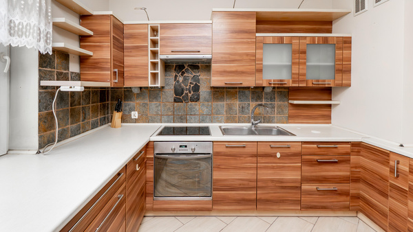 Elbląg &nbsp; TO MY SPRZEDAJEMYNIERUCHOMOŚCI W TYM MIEŚCIEBIURO NIERUCHOMOŚCIAMERICAN HOMEWYNAJMĘ - 2 POKOJE -