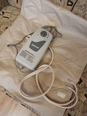 Elbląg Sprzedam widoczny na zdjęciach materac przeciwodleżynowy bąbelkowy. Model Lattice Style. 
Pompa