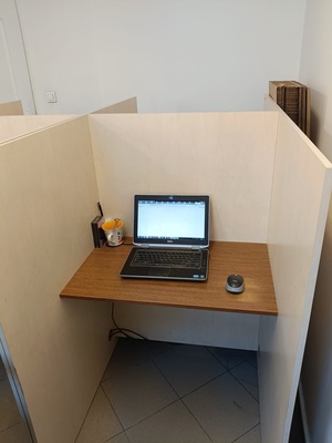 Elbląg Sprzedam 4 stanowiska idealne pod telemarketing w promocyjnej cenie 
Odbiór osobisty.