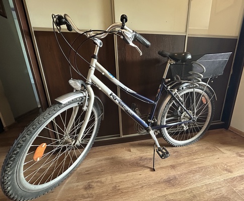Elbląg Rower Kross – 26”, damski, z koszykiem i linką zabezpieczającą. Używany. Sprzedam wygodny rower miejski marki