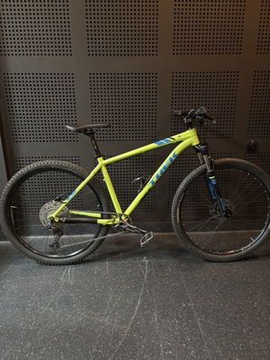 Elbląg Sprzedam mój rower TREK XCALIBER 7.Rower w rozmiarze M/L. Osprzęt Shimano Deore, siodło Bontrager, koła