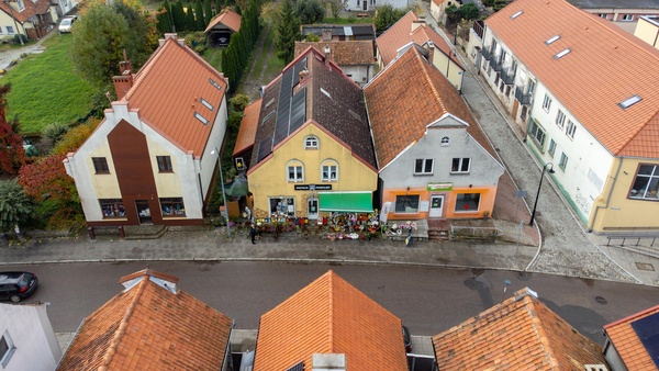 Elbląg   TO MY SPRZEDAJEMYNIERUCHOMOŚCI W TYM MIEŚCIEBIURO NIERUCHOMOŚCIAMERICAN HOMEFOR SALE - DOM - TOLKMICKO