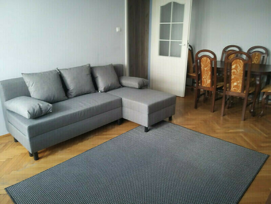 Wynajmę mieszkanie 2 pokojowe przy ulicy Krolewieckiej obok Hotelu Żuławy. Mieszkanie znajduje się na 4 piętrze w