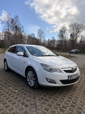 Elbląg SPRZEDAM OPEL ASTRA J 2.0 Diesel 165KM