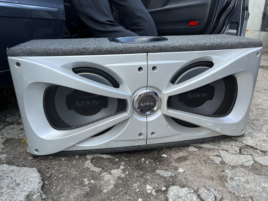Elbląg Głośnik infinity reference 1220DE Subwoofer 600 watt - 12
Sprzedaje wraz ze zmacniaczem 600 watt
1000zł  do