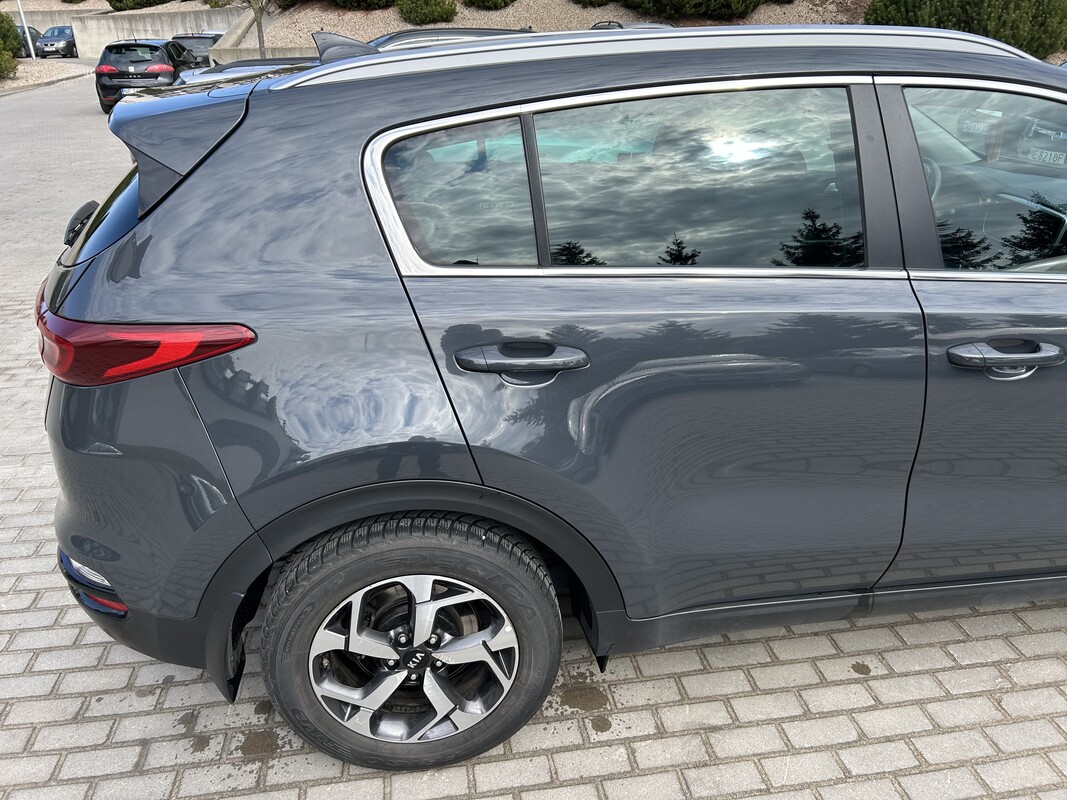 Elbląg Witam do sprzedaży Kia sportage 1.6 benzyna rocznik 2019 mały przebieg 68000 tys stan wizualny i techniczny