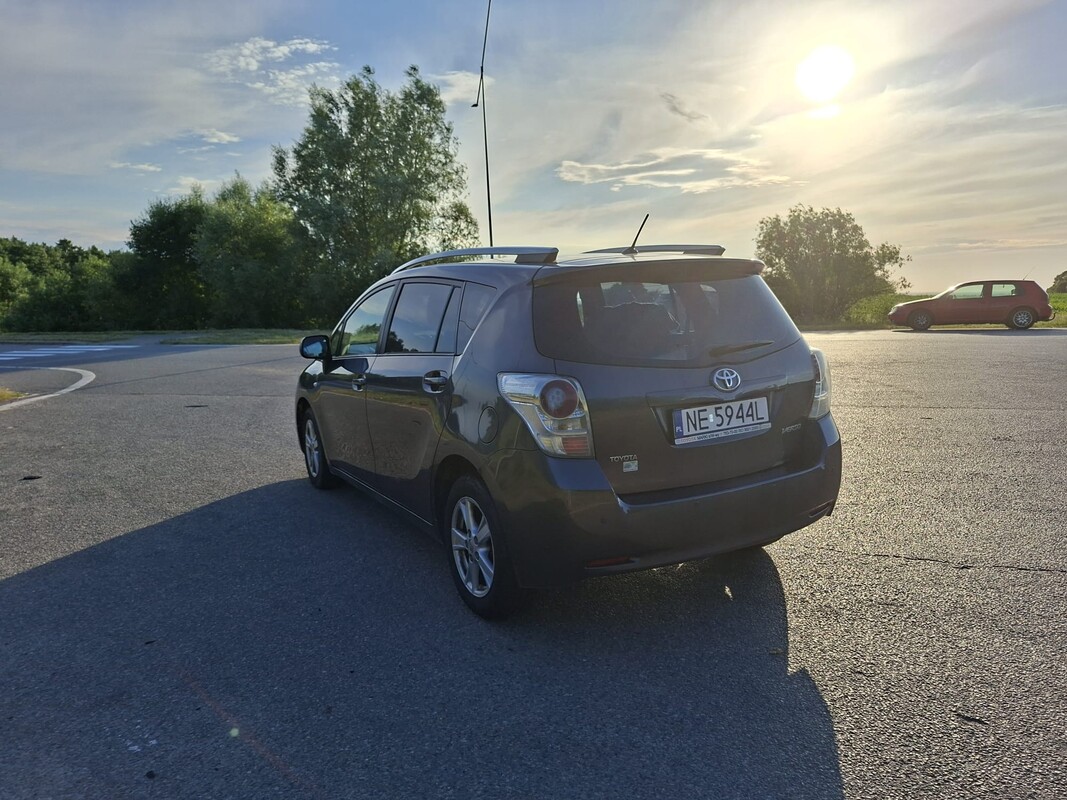 Elbląg 🚗 TOYOTA VERSO 7-osobowa – tylko 15 999 zł! 🚗Idealna dla dużej rodziny! Sprawdź okazję!