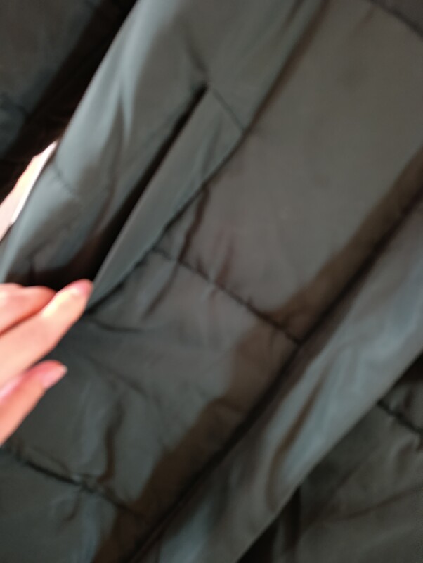 Elbląg Sprzedam płaszcz damski zimowy. Rozmiar S. Stan bardzo dobry jedynie kołnierz do wyczyszczenia. Kontakt sms