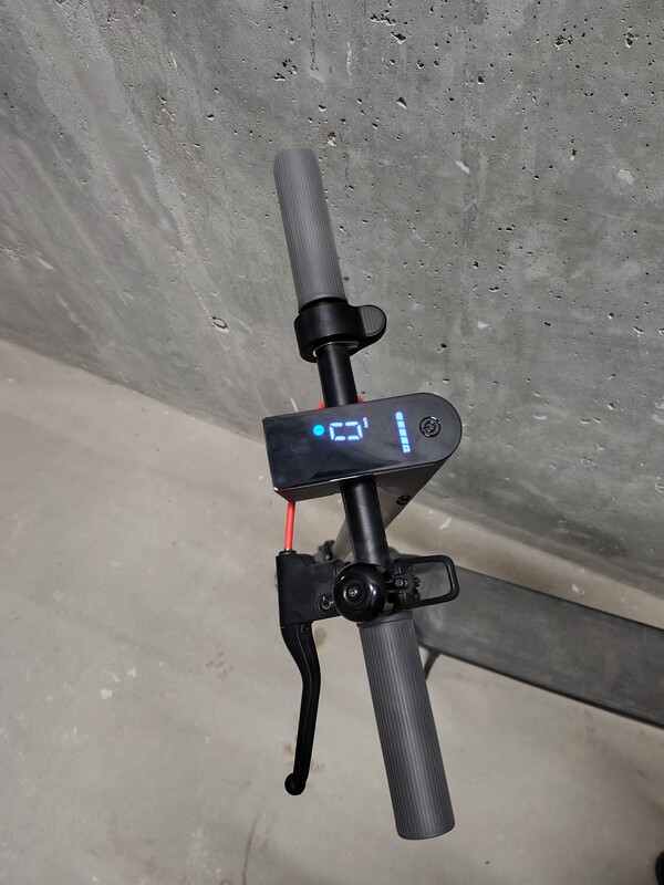 Elbląg Sprzedam hulajnogę elektryczną Xiaomi Electric Scooter 4 Lite (2nd Gen) w bardzo dobrym stanie. Używana