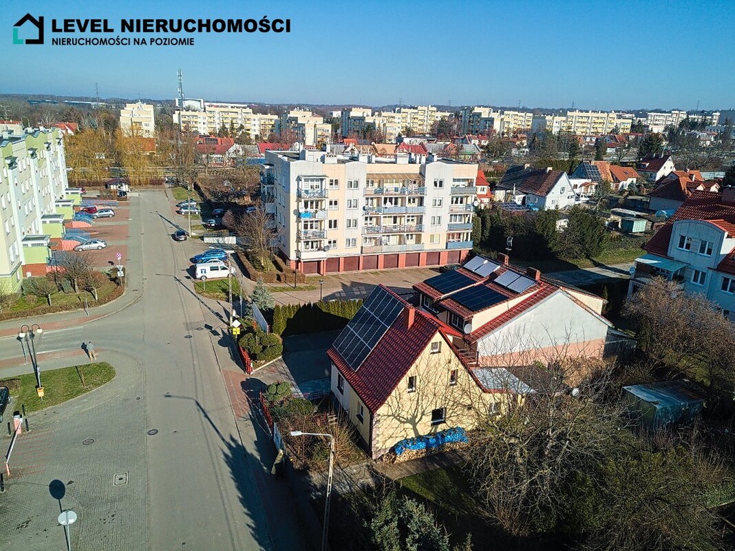 Elbląg LEVEL NIERUCHOMOŚCIWielofunkcyjny dom w mieścieul. Żyrardowska NIERUCHOMOŚCI NA POZIOMIE