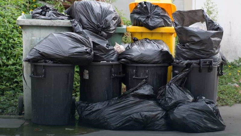 Elbląg WYWÓZ ŚMIECI- UTYLIZACJA MEBLI, GRUZU, SPRZĘTU ITP. WYWÓZ NA WYSYPISKOUtylizacjaNasi pracownicy spakują,