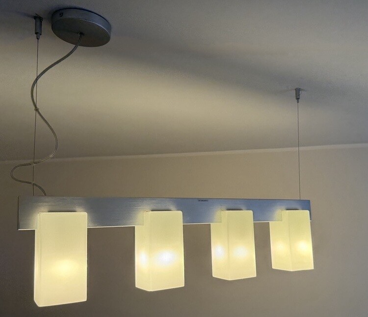 Elbląg Philips Massive
Lampa sufitowa Massive Khama (szerokość 74cm) + lampa podłogowa Massive Khama (wyskość 160cm)-