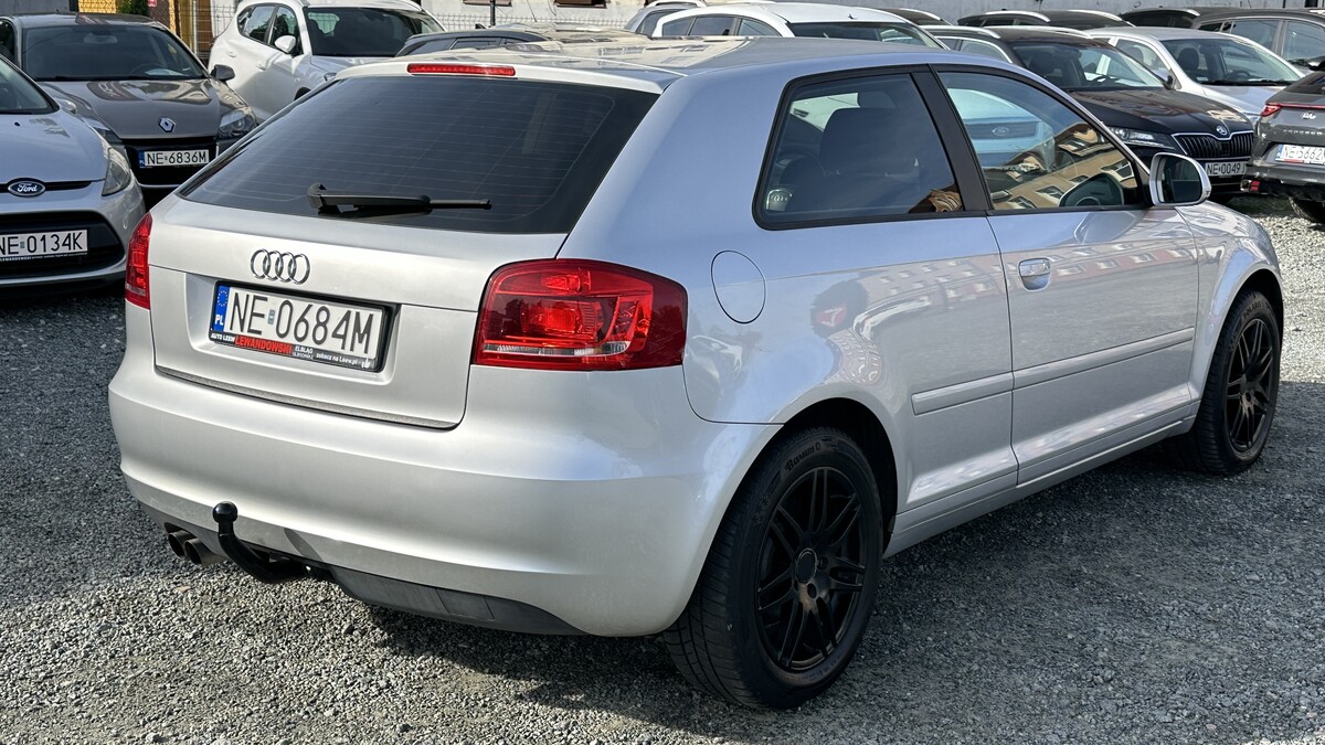 Elbląg Auto Leew LEWANDOWSKI Kupujemy i Sprzedajemy tylko dobre auta Za auta z Polskiego Salonu Płacimy Najwięcej AUDI