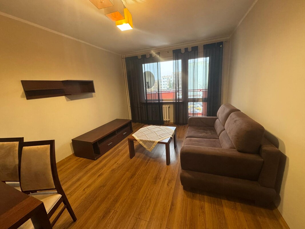 Elbląg Mieszkanie 2 pokojowe 49m2 z balkonem, nad Jarem, piętro 2,czyściutke i zadbane, zwierzolubne, umeblowane jak