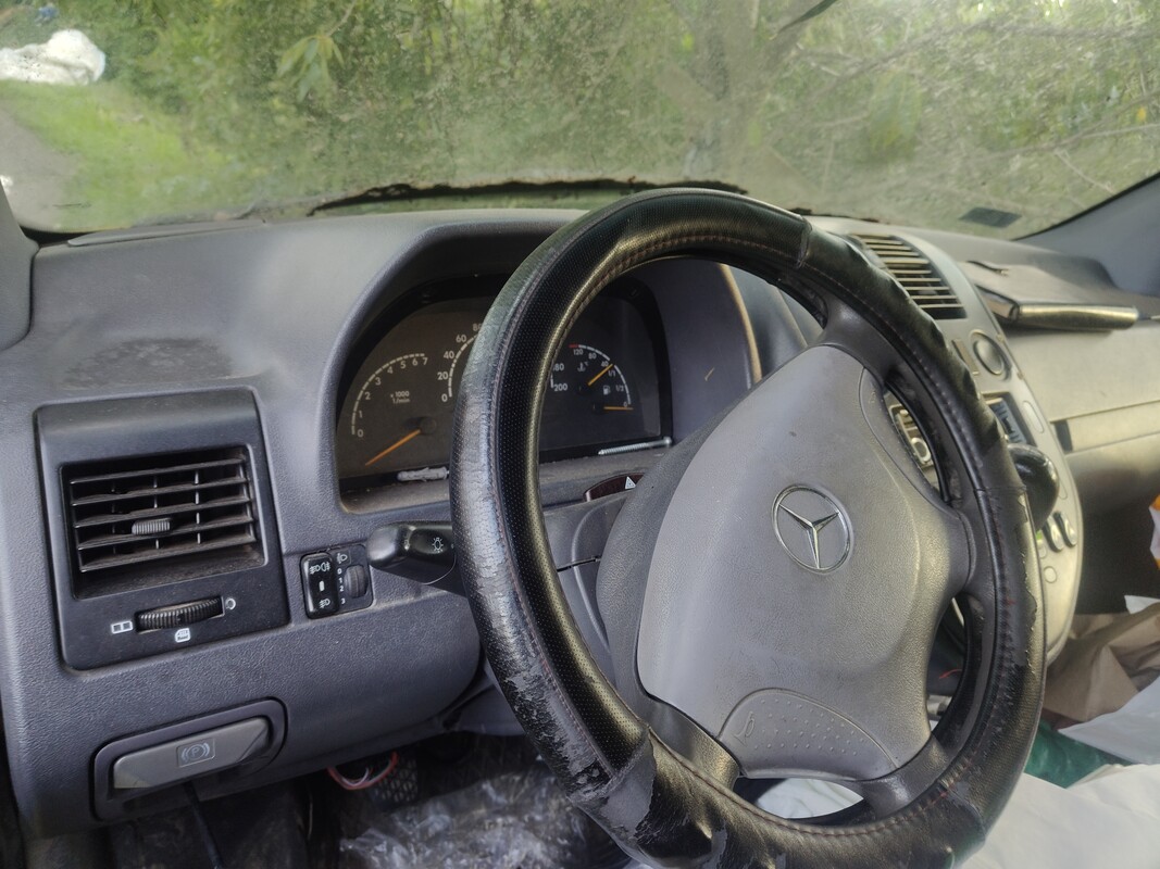 Elbląg Mercedes Vito 2007r chłodnia sprzedam wszystkie części. .. Silnik sprawny do odpalenia. ..