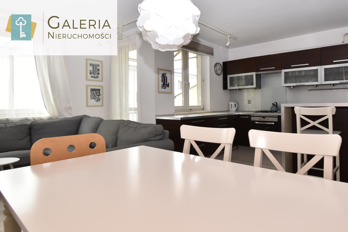 Elbląg GALERIA NIERUCHOMOŚCIZ pasji i miłości do nieruchomościNa sprzedaż: Trzypoziomowa nieruchomość z ciekawym