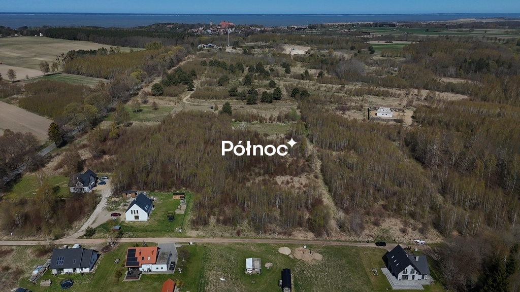 Elbląg PÓŁNOC NIERUCHOMOŚCISprzedam działkę - Frombork. Są miejsca, gdzie po prostu oddycha się spokojniej — i