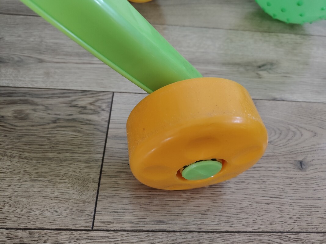 Elbląg Sprzedam pchacz fisher price stan bardzo dobry wszystko działa