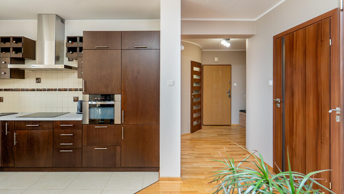 Elbląg TO MY SPRZEDAJEMYNIERUCHOMOŚCI W TYM MIEŚCIEBIURO NIERUCHOMOŚCIAMERICAN HOMEFOR SALE - 2 POKOJE - 3
