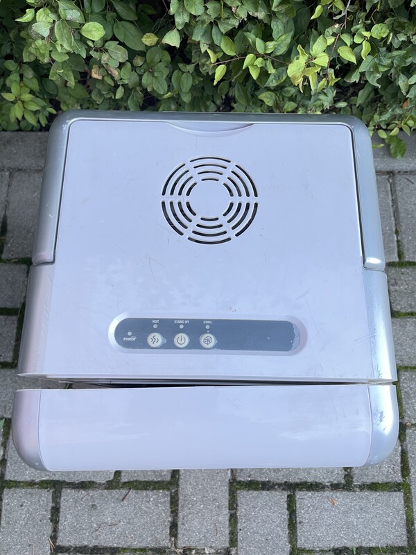 Elbląg Sprzedam angielską lodówkę samochodową w bardzo dobrym stanie