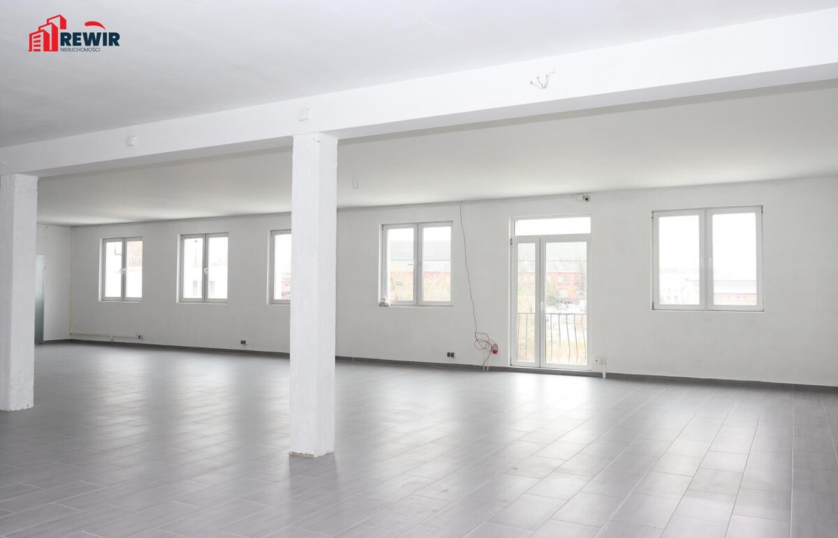 Elbląg RewiR NieruchomościWybierz Swój❤️Wymarzony RewiR Prezentujemy Państwu lokal użytkowy o