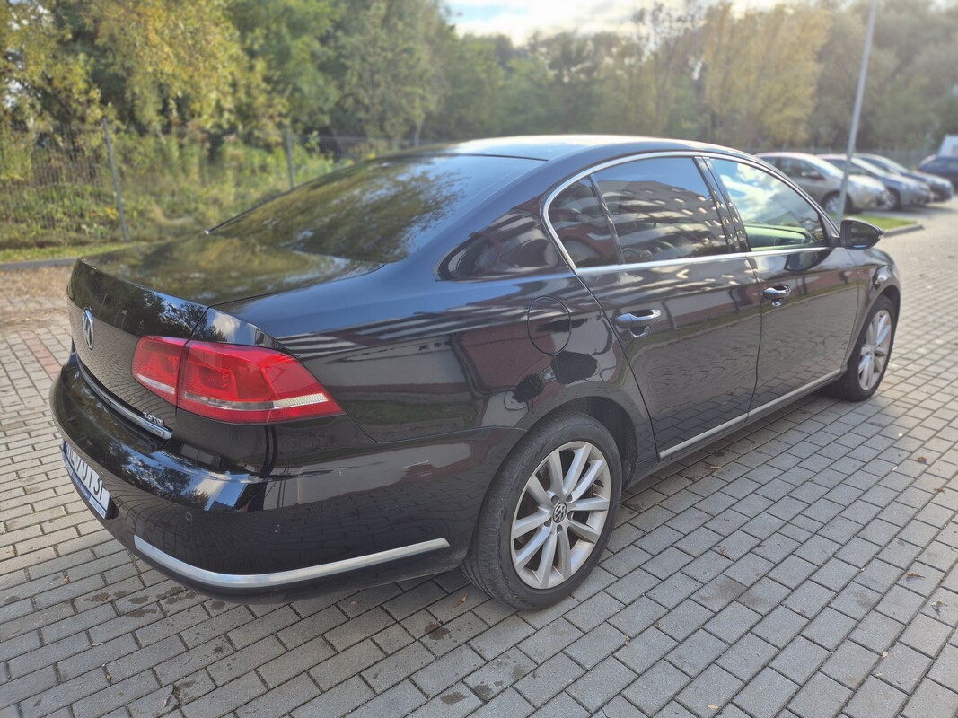 Elbląg Sprzedam VW Passat B7 Sedan rok 2010.Silnik 2.0  TDI 170 KM