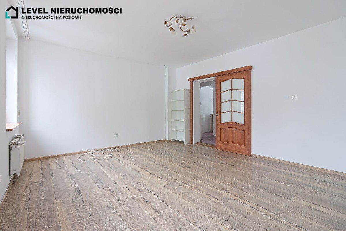 Elbląg LEVEL NIERUCHOMOŚCI Przestronne mieszkanie dwupokojoweul. Struga 1 piętro 50,5m2 NIERUCHOMOŚCI NA POZIOMIE