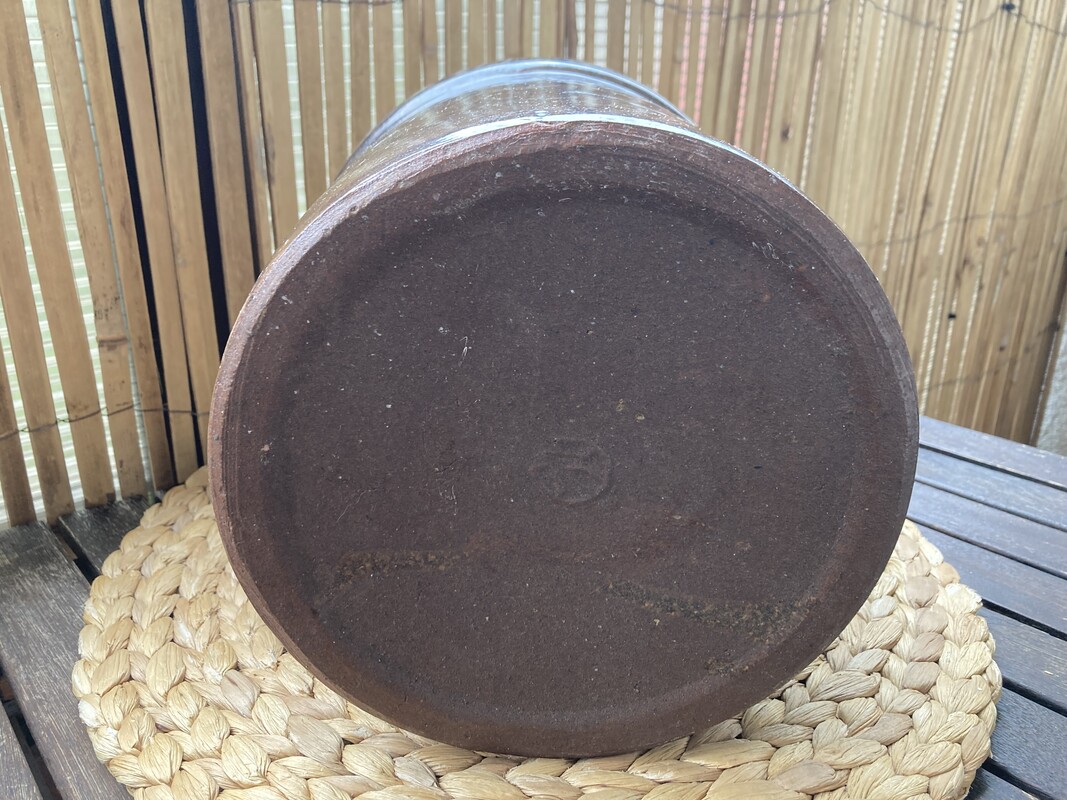 Elbląg Sprzedam 5l garnek kamionkowy z uszami idealny na ogórki małosolne lub kiszonki. Średnica otworu 21cm. Stan