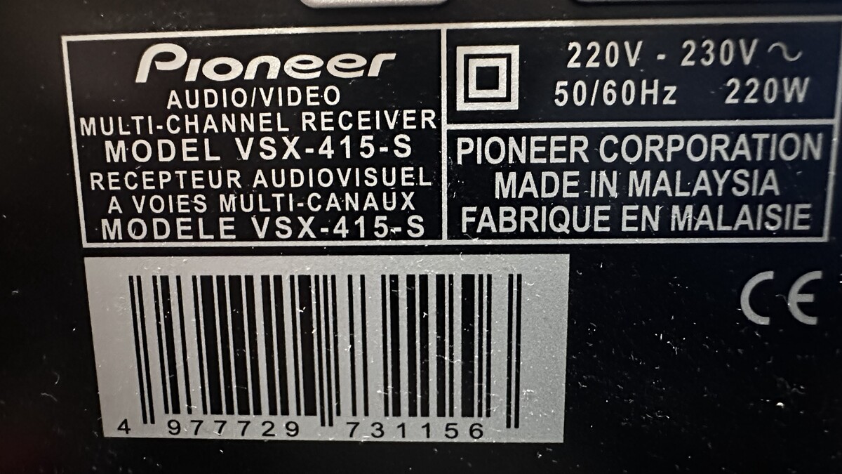 Elbląg Kino domowe Pioneer VSX-415-S 5.1.Zestaw składa się z amplitunera, subwoofera, kolumn. Sprzęt w pełni sprawny.