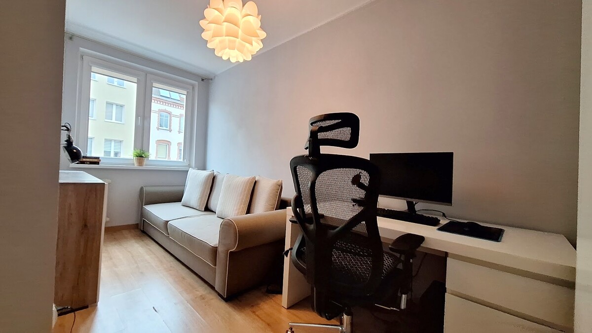 Elbląg KWADRAT NIERUCHOMOŚCI  2 pokojowe w centrum1 piętromedia z miasta